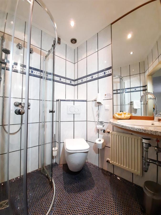 Hotel Vier Spitzen Lauenforde Luaran gambar