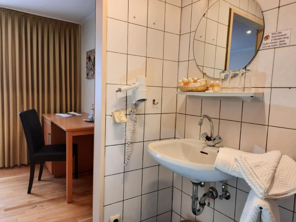 Hotel Vier Spitzen Lauenforde Luaran gambar